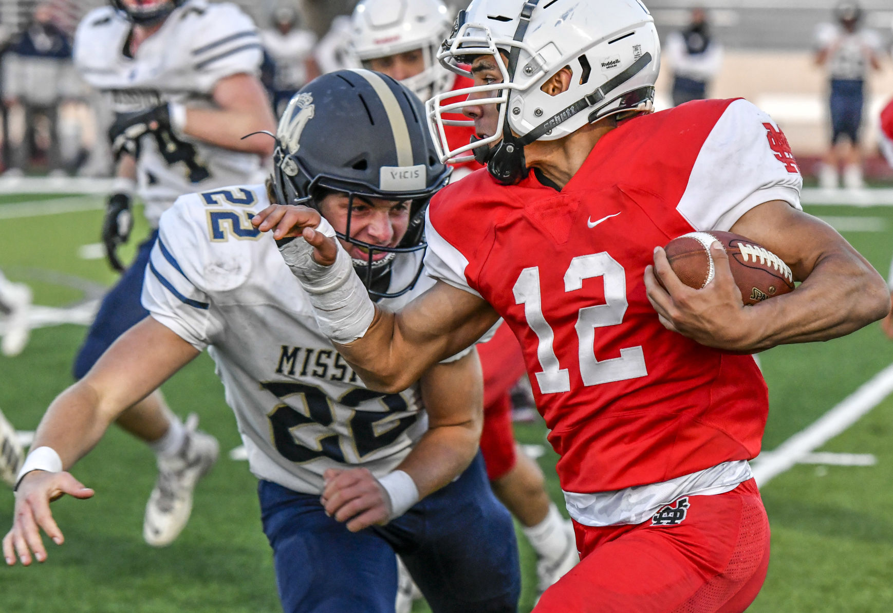 040921 MP SM football 16.JPG